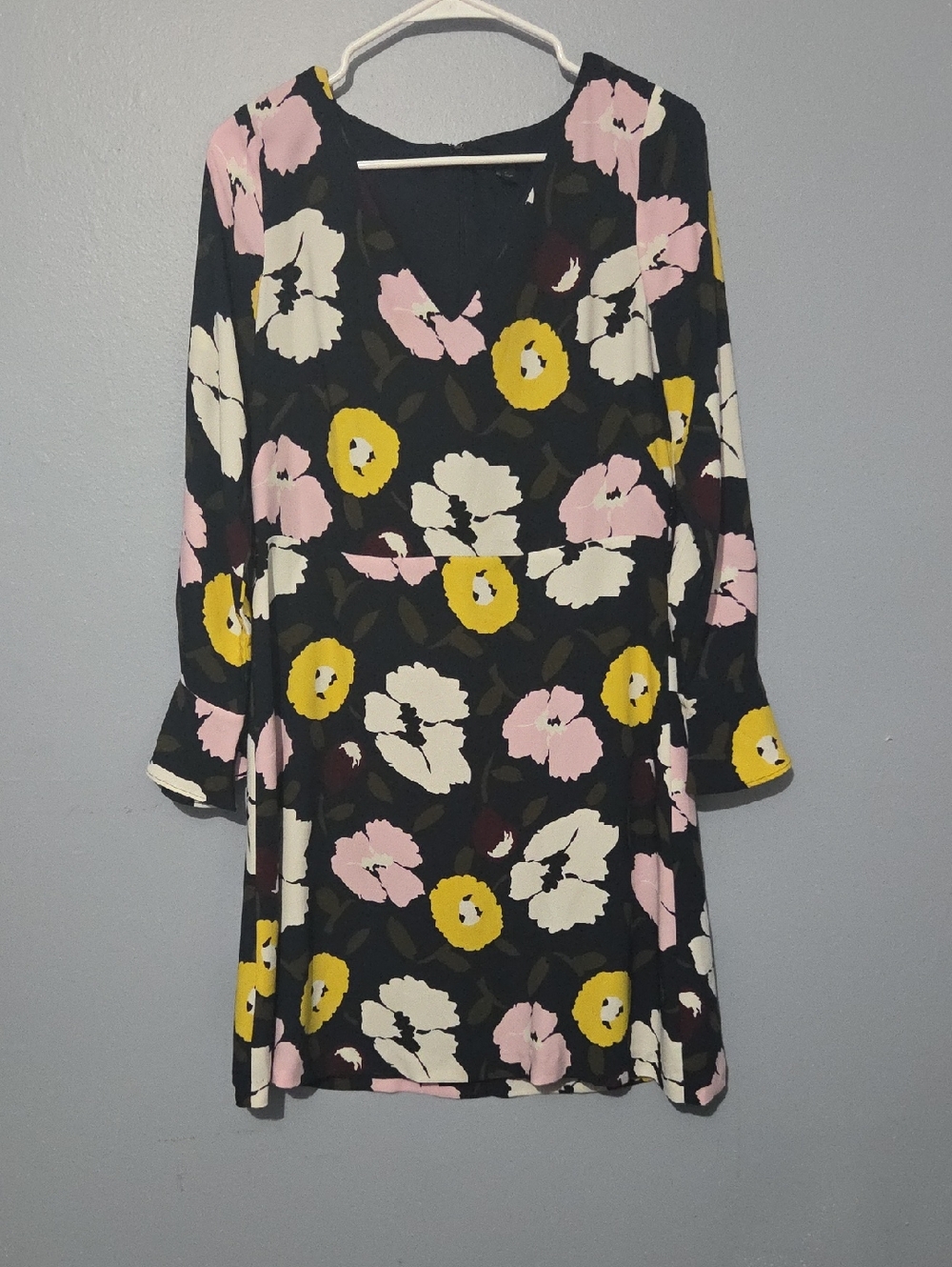 Ann Taylor Black Floral V‑Neck Long Sleeve Lined Dress with Pink & Yellow Blooms